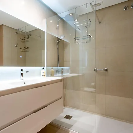 Acogedor Duplex 8b Con Amplia Terraza Y Vistas Al Mar شقة *