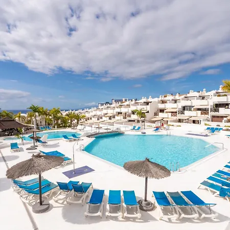 Acogedor Duplex 8b Con Amplia Terraza Y Vistas Al Mar *