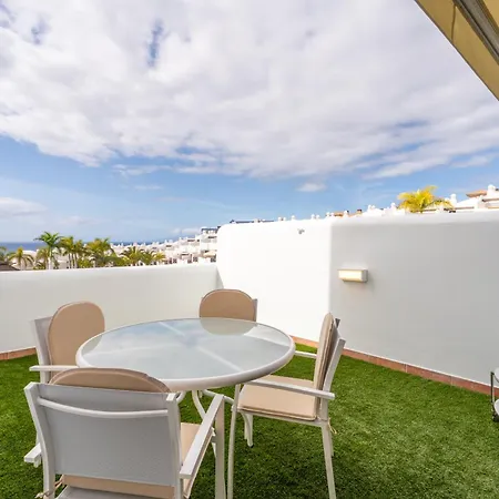 Acogedor Duplex 8b Con Amplia Terraza Y Vistas Al Mar Апартаменты *